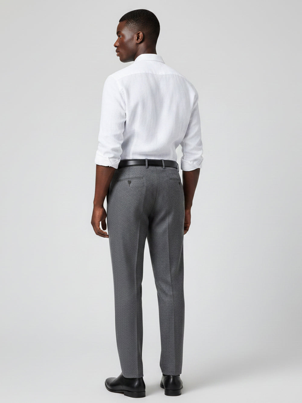 Crisp Command | White