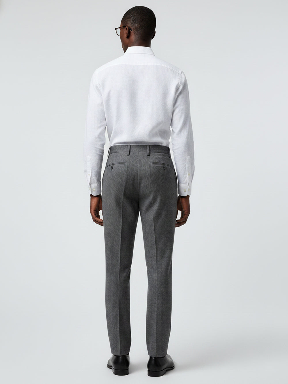 Crisp Command | White